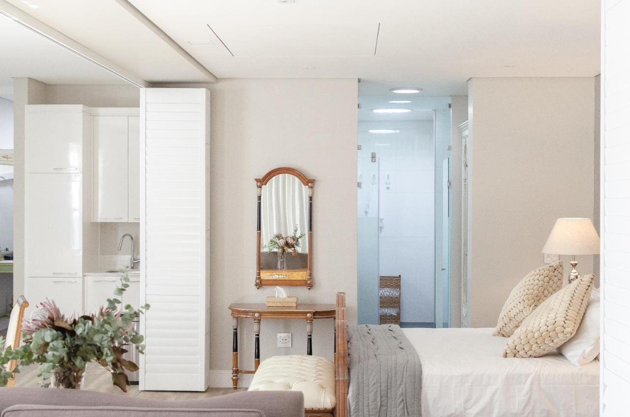 Private Penthouse No Loadshedding Apartment Cape Town Exterior photo